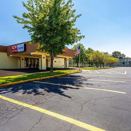 Econo Lodge Fredonia Bagian luar foto